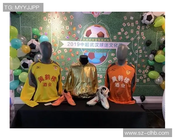 香港足球明星队队服设计理念与文化传承的完美结合探讨 香港足球明星队队服设计理念与文化传承的完美结合探讨